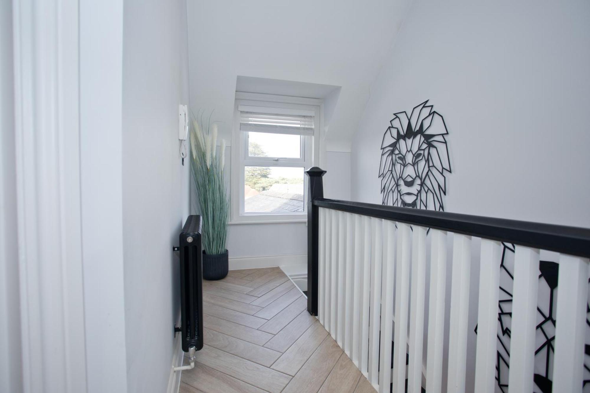 Ultra Stylish Apt Set In An Affluent Location Poole Dış mekan fotoğraf