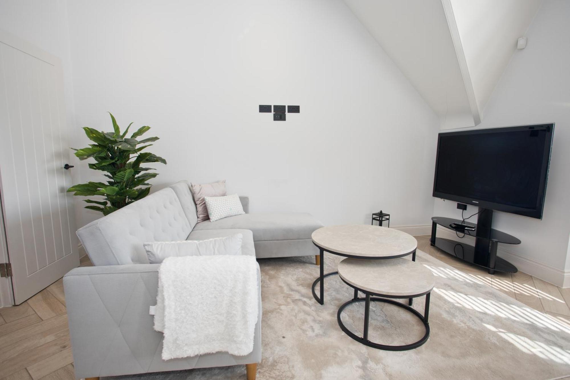 Ultra Stylish Apt Set In An Affluent Location Poole Dış mekan fotoğraf