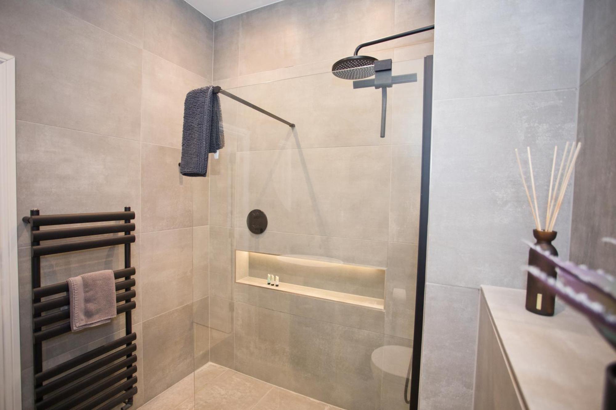 Ultra Stylish Apt Set In An Affluent Location Poole Dış mekan fotoğraf