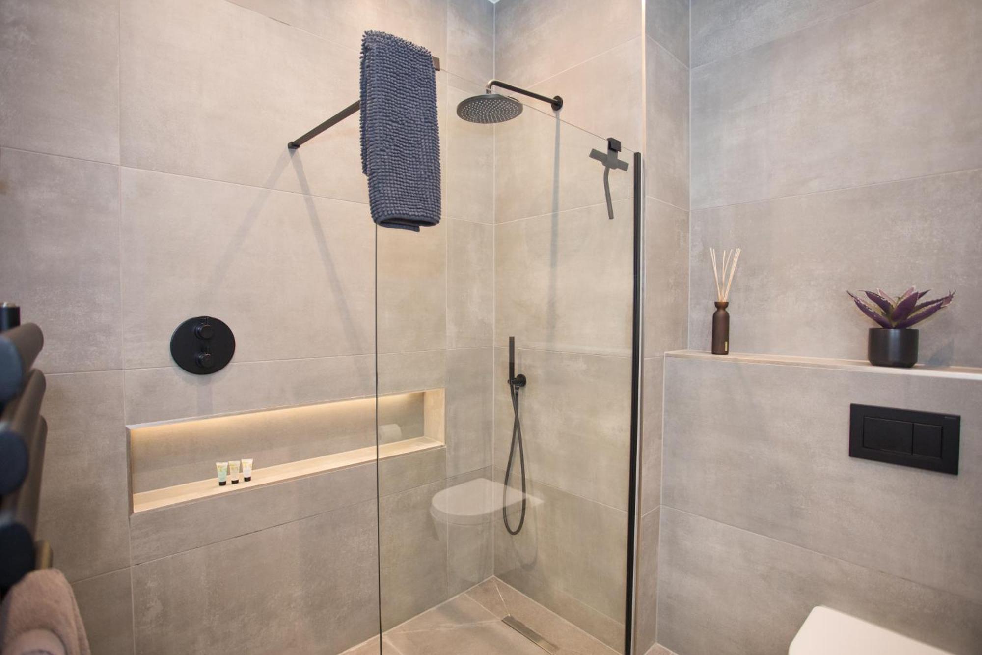 Ultra Stylish Apt Set In An Affluent Location Poole Dış mekan fotoğraf